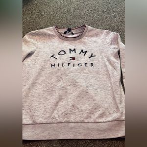 Tommy Hilfiger crew neck sweatshirt xs